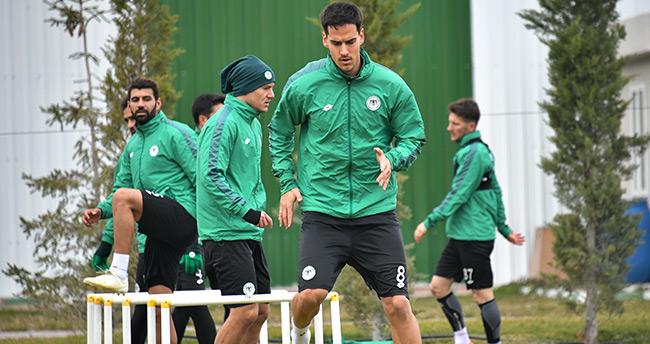 Konyaspor, Başakşehir maçı hazırlıkları devam ediyor