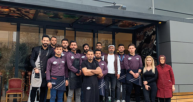 Divane Kahve evi Konya’da büyüyor