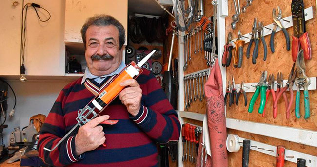 ‘Amil Bey’ saçlarını ‘Kel Mahmut’u hatırlatması için kazıtmış