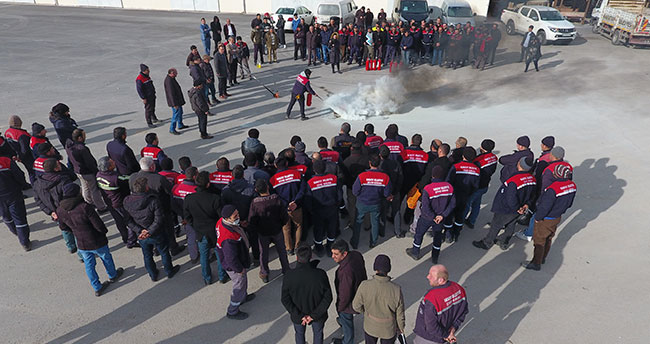Karatay Belediyesinden personele yangın tatbikatı eğitimi