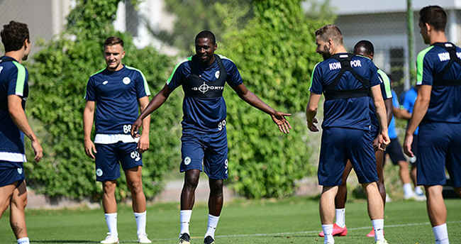 İttifak Holding Konyaspor yeni sezon hazırlıklarına başladı