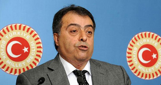 Eski Sağlık Bakanı Osman Durmuş hayatını kaybetti