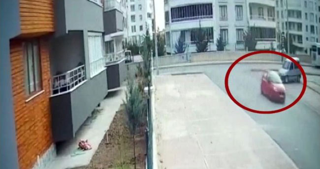 Eski nişanlısı ile annesini öldürdükten sonra intihar eden zanlı, takip için parayla adam tutmuş