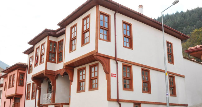 Tarihe yolculuğun şehri Akşehir