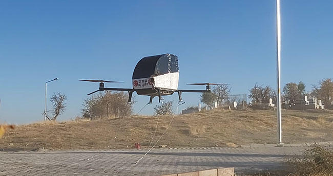 Siirtli, kıt kaynaklarla uçan araba yaptı! Buzdolabı motoruyla uçurmayı başardı