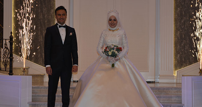 Yeşilbel ve Topuz ailelerinin mutlu günü