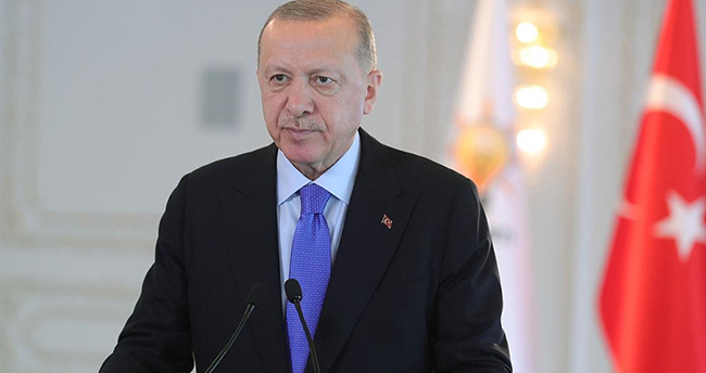 Cumhurbaşkanı Erdoğan: Ülkemizin ve milletimizin geleceği için vizyonu, hedefleri, projesi olan tek parti biziz