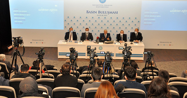 NEÜ Rektörü Prof. Dr. Cem Zorlu, basınla bir araya geldi