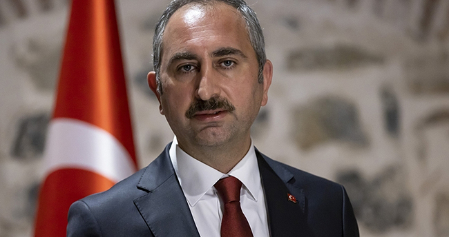 Adalet Bakanı Gül: WhatsApp’ın zorunlu güncellemesi çifte standarttır