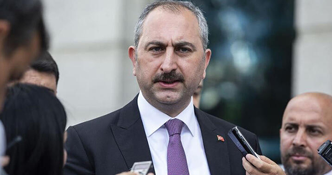 Adalet Bakanı Gül: Herkesin terörle mücadeleye taraf olması şarttır