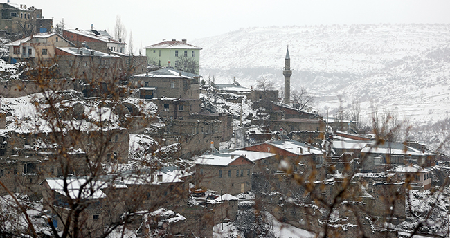 Kilistra Antik Kenti beyaz örtüyle kaplandı