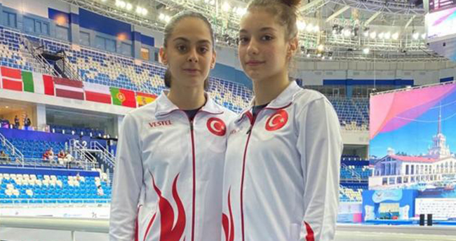 Milli sporculardan gümüş madalya