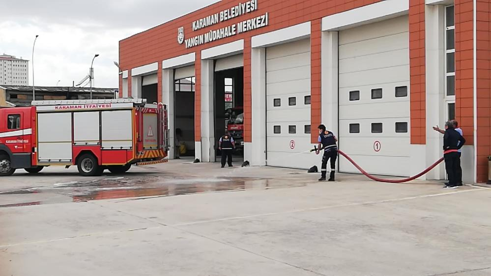 Karaman’da itfaiye aracının altında kalan itfaiye eri hayatını kaybetti