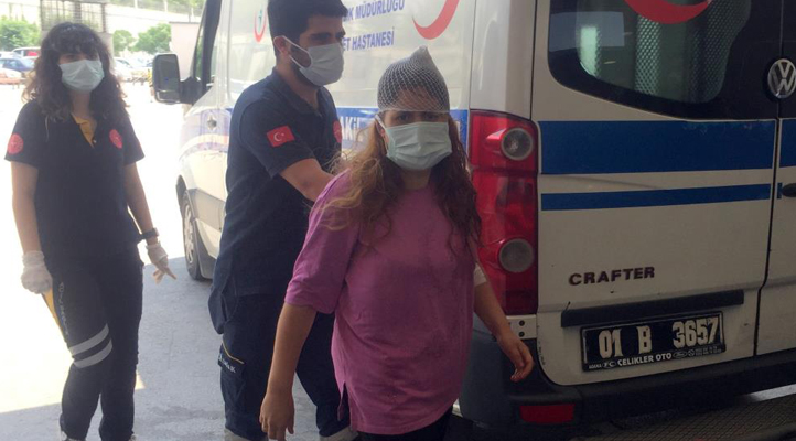 Gelin-kayınpeder arasında ‘tavuk yemeği’ kavgası! Sopa ve bıçak…