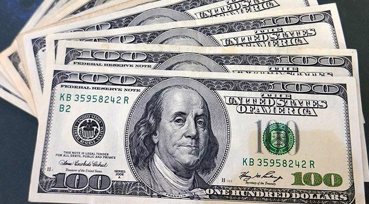 Dün gece 8.80’i görerek rekor kıran dolar/TL yeni güne 8.63’ten başladı