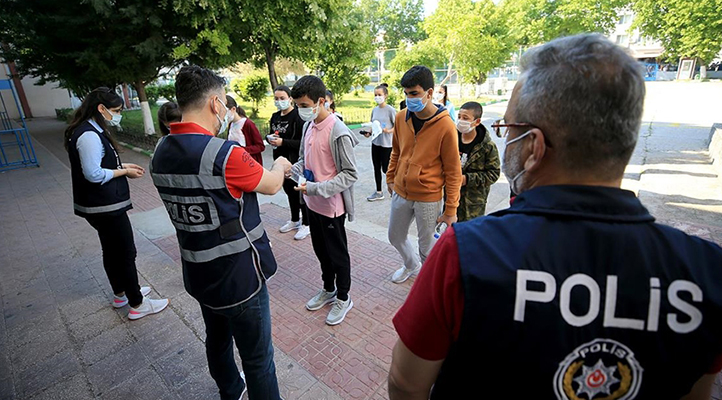 LGS kapsamındaki merkezi sınav başladı