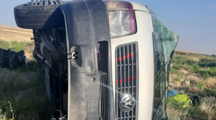 Aksaray’da minibüsün şarampole devrilmesi sonucu 6’sı çocuk 9 kişi yaralandı