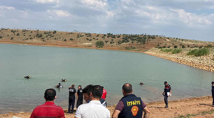 Konya’da serinlemek için gölete giren genç boğuldu