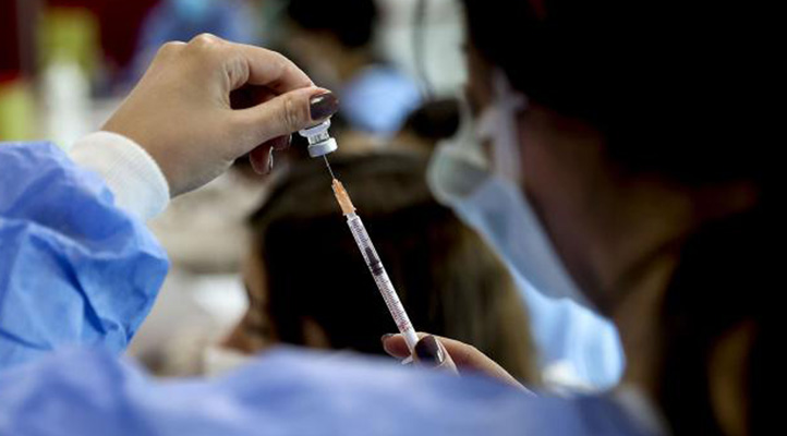 Uygulanan toplam aşı sayısı 71 milyon dozu geçti
