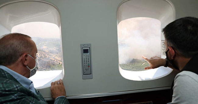 Cumhurbaşkanı Erdoğan Antalya’da orman yangınlarının yaşandığı bölgeleri helikopterden inceledi