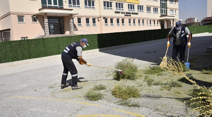 Selçuklu Belediyesi okulları eğitime hazır hale getirdi