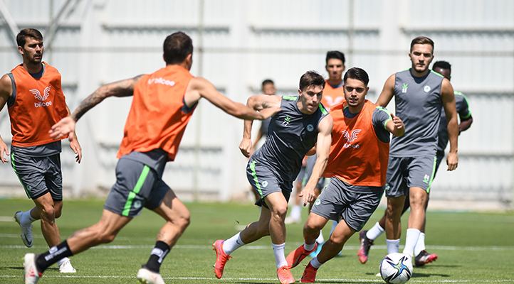Konyaspor’da izin sona eriyor