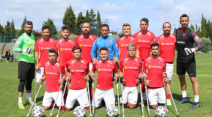 Milliler Polonya’ya gitti