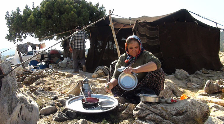 Sarıkeçili yörüklerinin bin yıllık göçerlik geleneği
