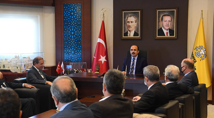 Esnaf odaları Ahilik Haftası’nda Başkan Altay’ı ziyaret etti