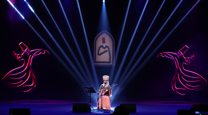 18. Konya Uluslararası Mistik Müzik Festivali’nde Kırgızistan’dan Salamat Sadıkova sahne aldı