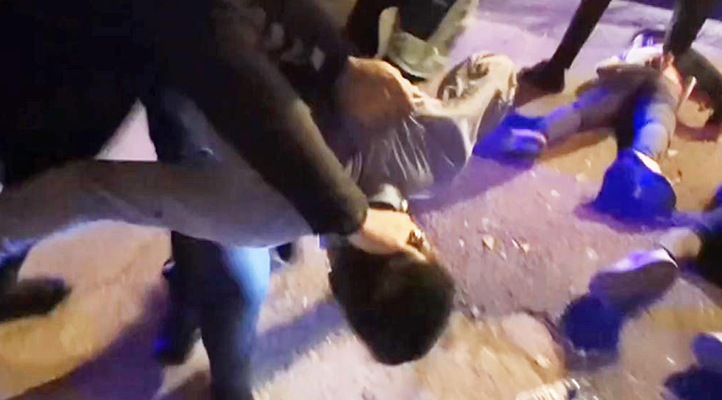Polis ‘Direnme yat’ dedi yatmadı, yatırıldı kalkmadı