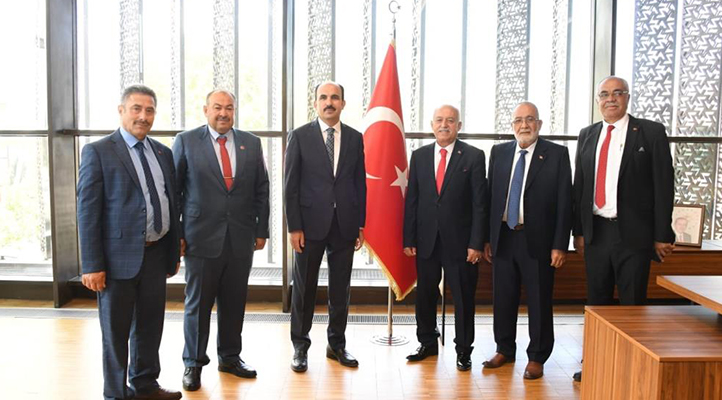 Başkan Altay, muhtar derneklerinin temsilcileriyle bir araya geldi