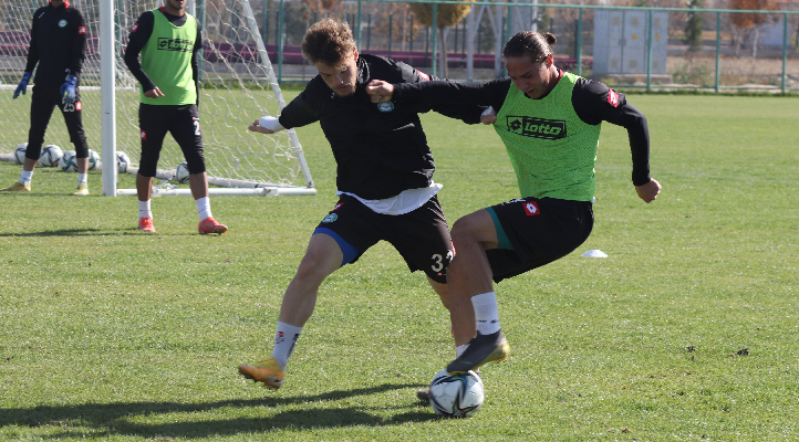 1922 Konyaspor’da izin sona erdi