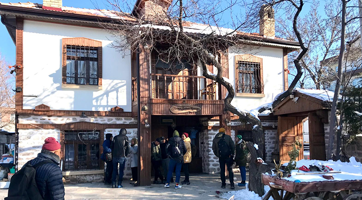 Konya’da tarihi Fatma Sultan Konağı’nda film çekiliyor