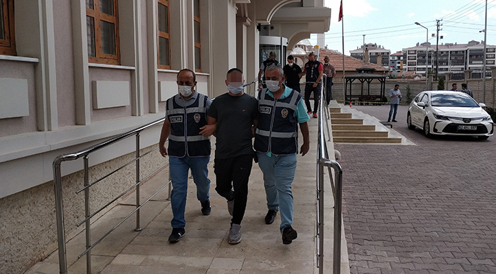 Konya’da kaçırdıkları genci işkenceyle felç eden sanıkların yargılanmasına devam edildi