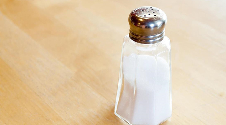 Günde 6 gramı geçen tuz tüketimi hipertansiyon kaynaklı böbrek yetmezliği yapıyor