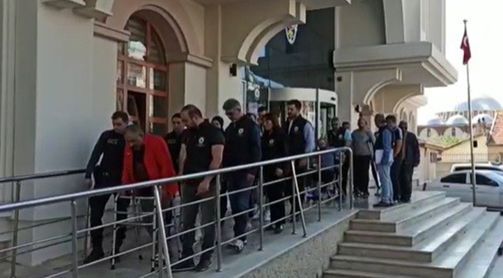 Konya’da husumetli şahısların silahlı kavgasında gözaltına alınan 7 kişiden 4’ü tutuklandı
