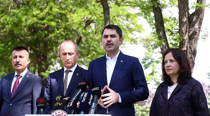 Bakan Kurum: Atatürk Havalimanı yıkılmıyor, aksine milletimize armağan ediliyor
