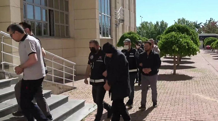 Konya’da FETÖ operasyonu : 15 tutuklama