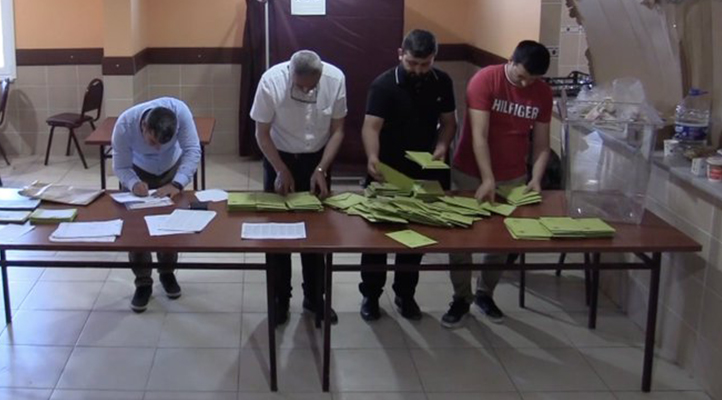 Dodurga’da kesin olmayan sonuçlara göre belediye başkanlığını AK Parti adayı Kaşıkcı kazandı