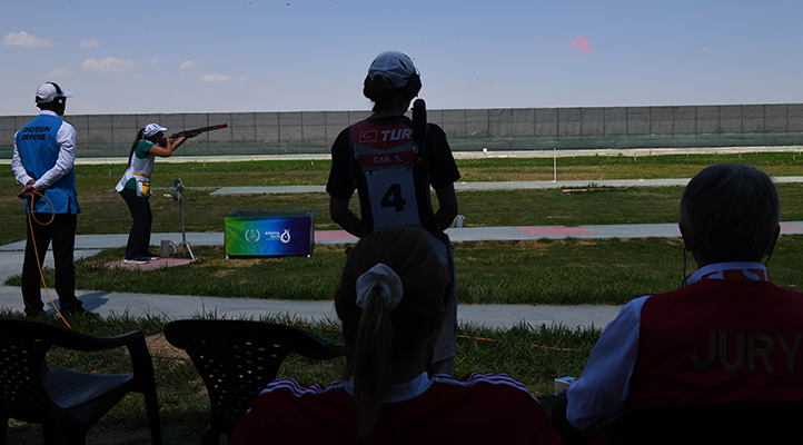 Bayanlar atıcılık skeet yarışlarından altın madalya Türk sporcunun