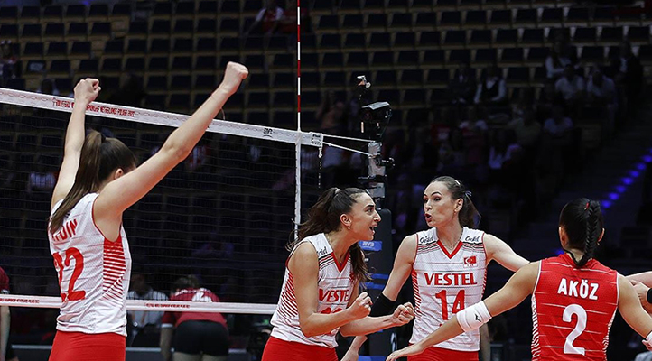 “Filenin Sultanları” FIVB Dünya Kadınlar Voleybol Şampiyonası’nda çeyrek finale yükseldi