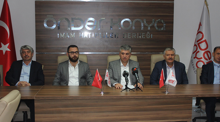 ÖNDER Konya İmam Hatipliler 71. yılı kutladı