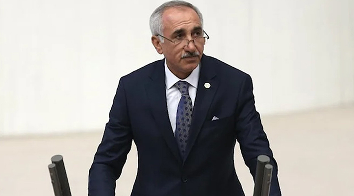 AK Parti Milletvekili Yakup Taş depremde enkaz altında kaldı! Ailesi de yanında
