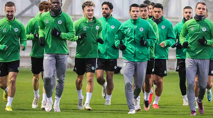 Konyaspor bugün topbaşı yapacak