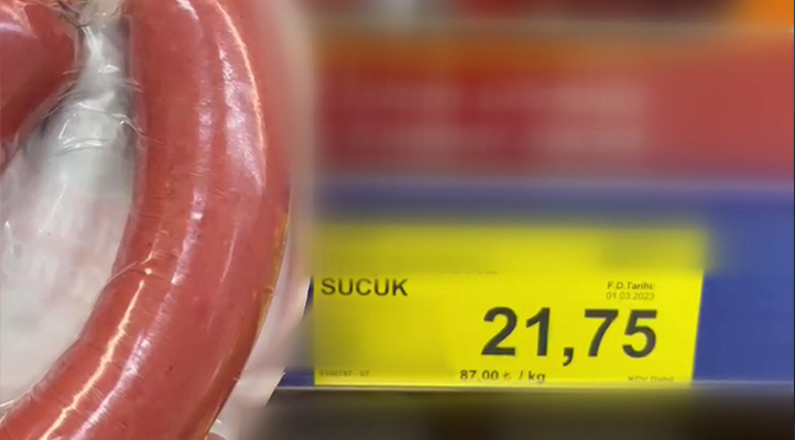 Dikkat! Sucuk yerine ot yediriyorlar