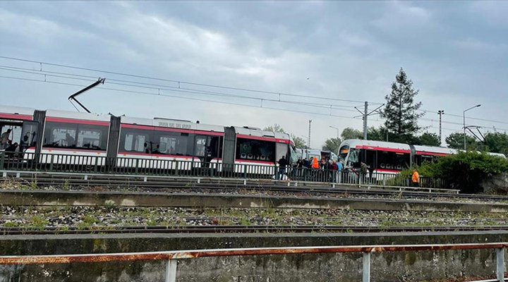 Samsun’da tramvay kazasında 26 kişi yaralandı