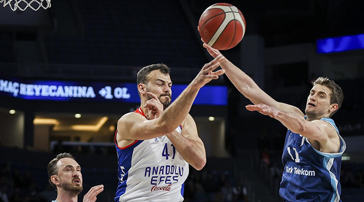 Türkiye Sigorta Basketbol Süper Ligi’nde play-off final serisi yarın başlıyor