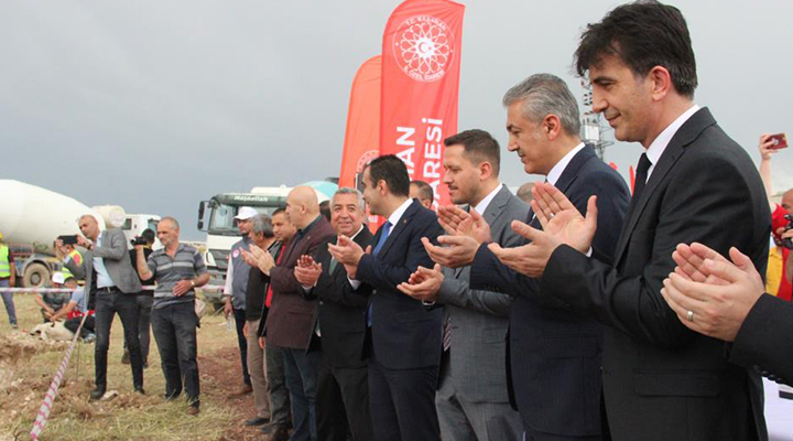 Karaman’da Türkiye’nin ilk Elma Borsası’nın temeli atıldı