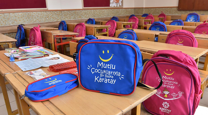 Karatay’da 1. sınıfa başlayacak öğrencilerin çanta ve kırtasiye hediyeleri hazır
